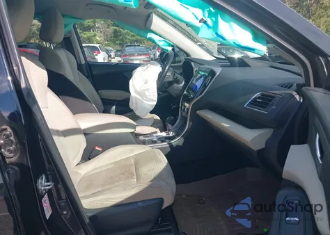 2019 Subaru Ascent Premium z USA, uszkodzony, nr VIN 4S4WMAFD7K3424903